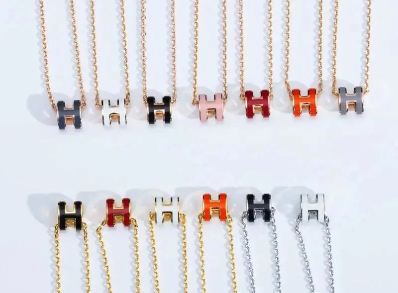 H Letter Pendant Nec