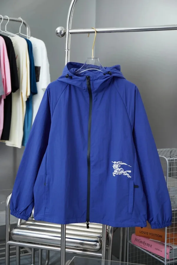 Blue Hooded Windbrea